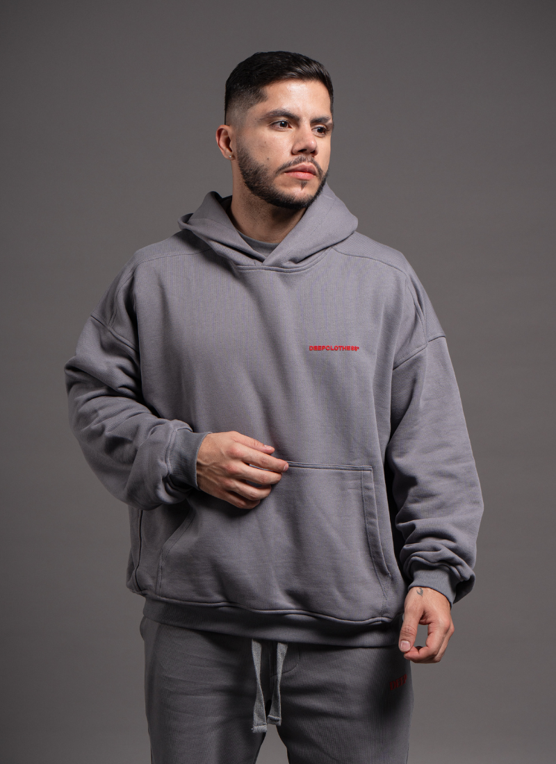 CHAQUETAS Y HOODIES